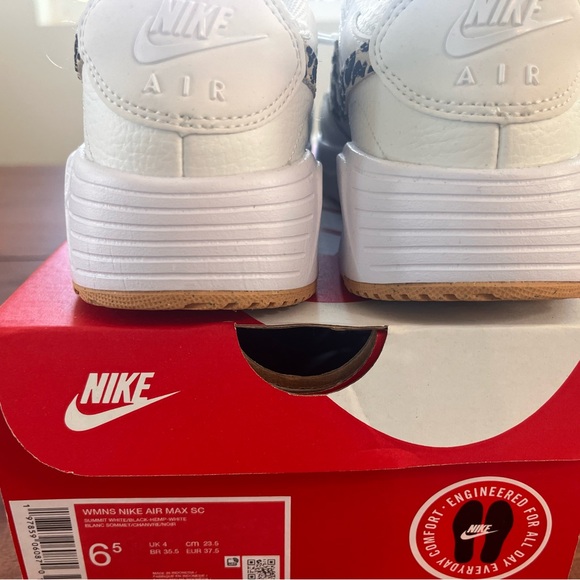 Nike Air Max SC in Summit White and Black Leopard - Picture 3 of 5